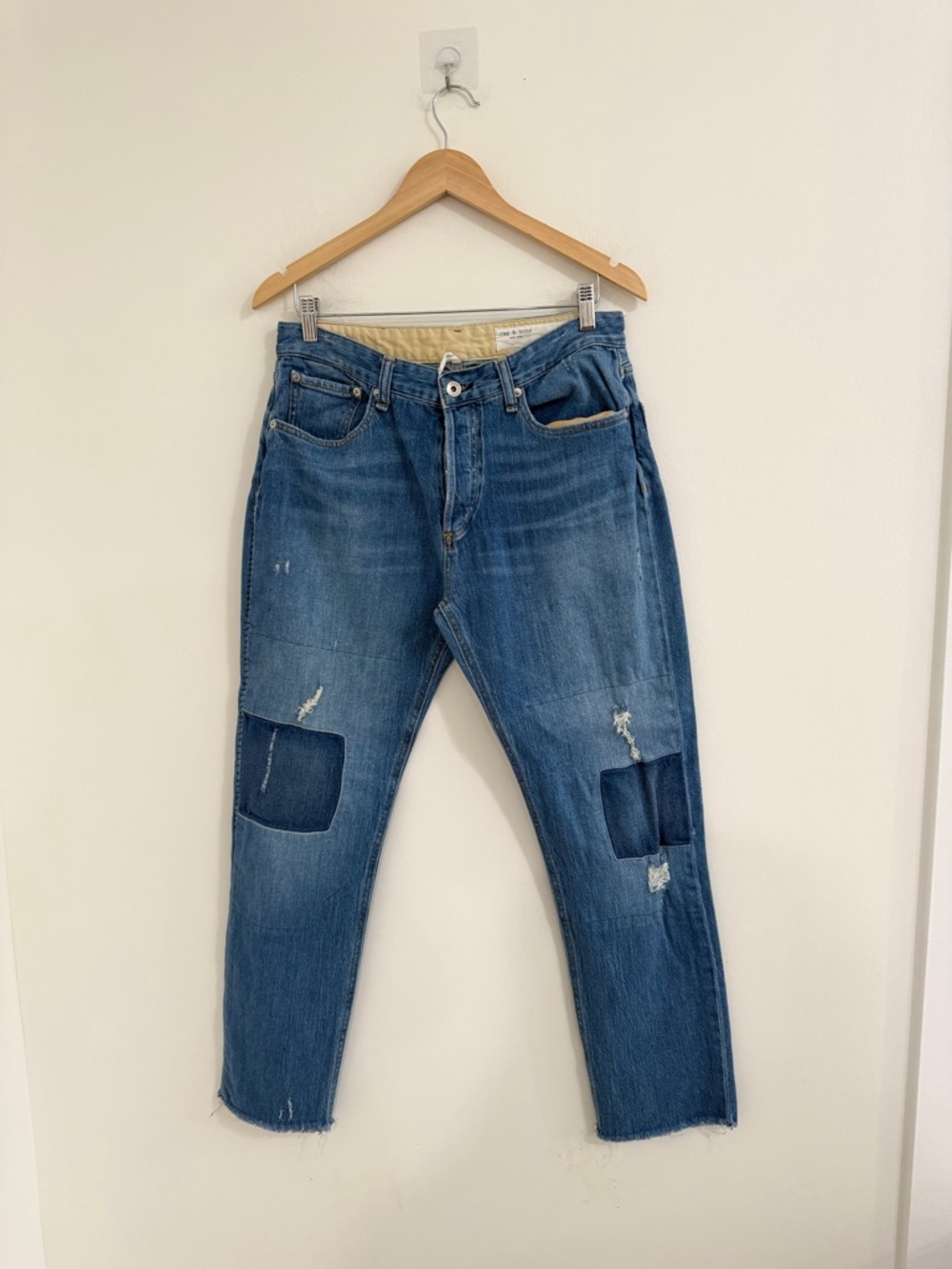 Women's Rag and Bone rosa midrise boyfriend Distressed Patch Jeans sz 29 #T1
